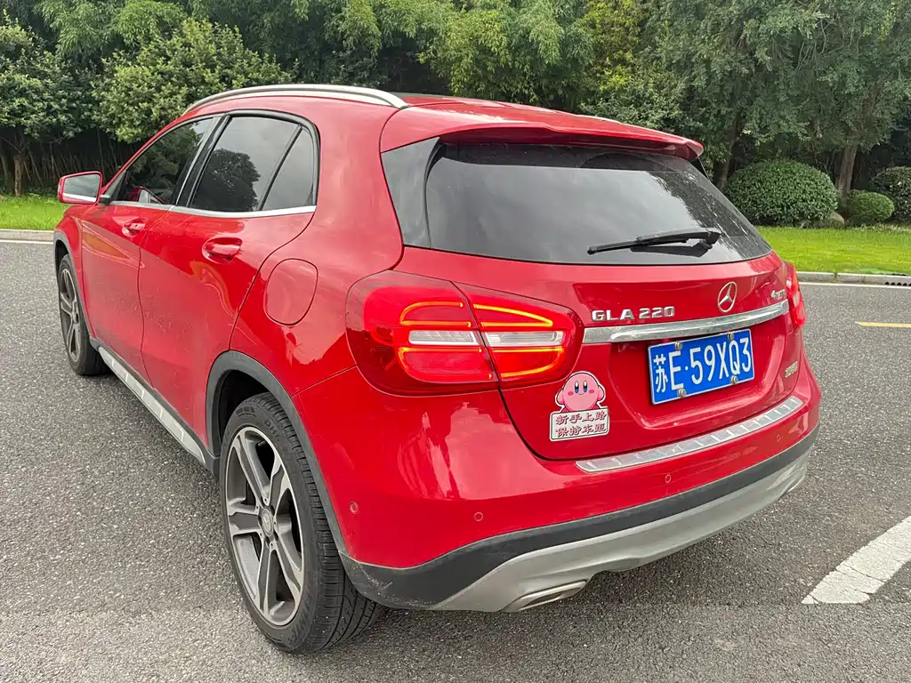 Mercedes-Benz GLA 2016