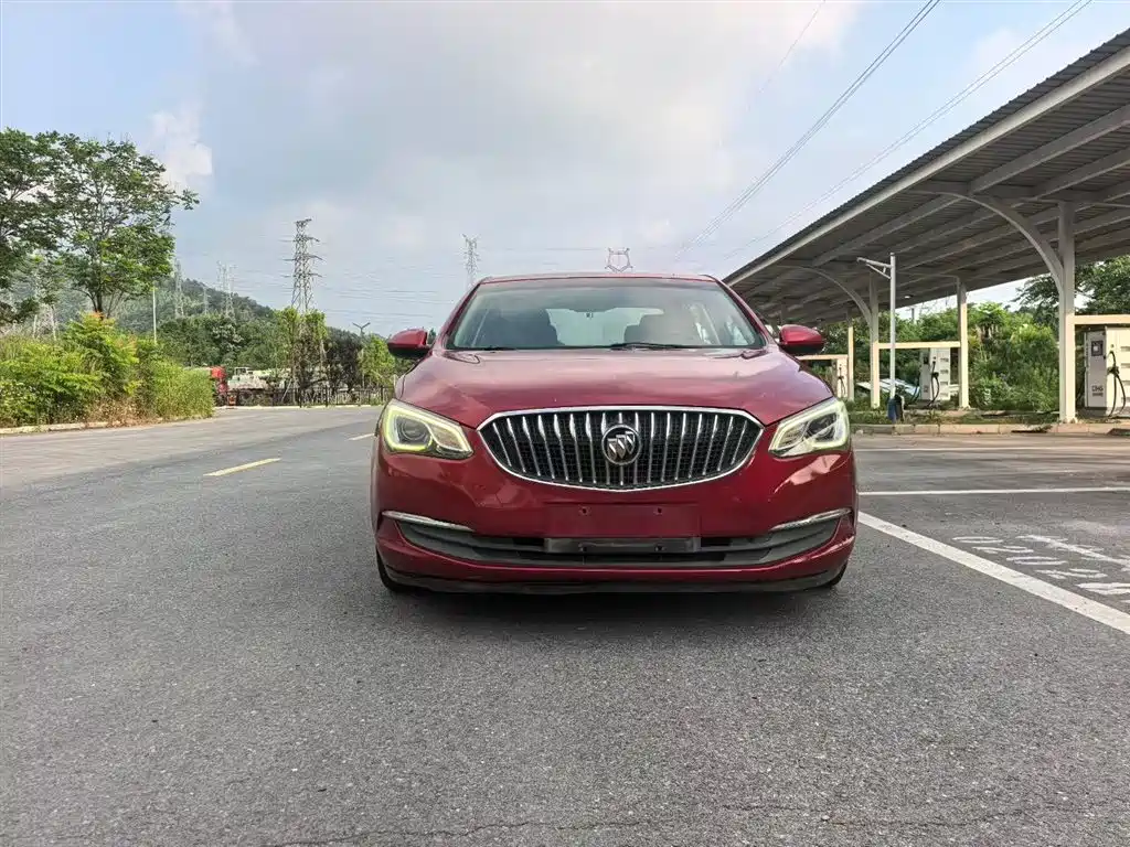 Buick Excelle 2015 — фото 2