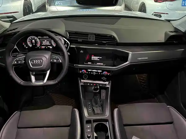Audi Q3 2023