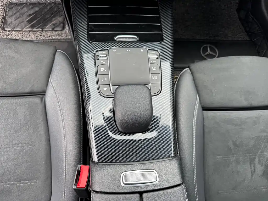 Mercedes-Benz A-Class 2020 — фото 15