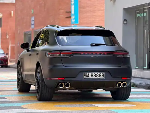 Porsche Macan 2020