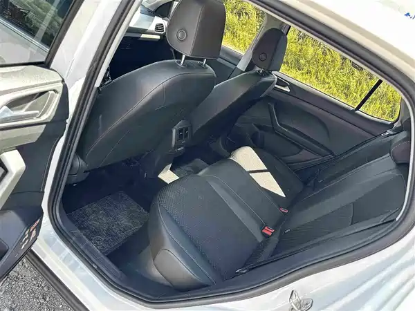 Volkswagen Tacqua 2022
