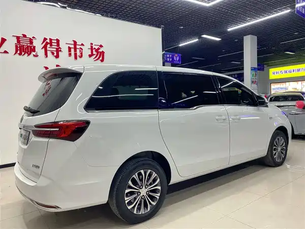 Buick GL8 2020