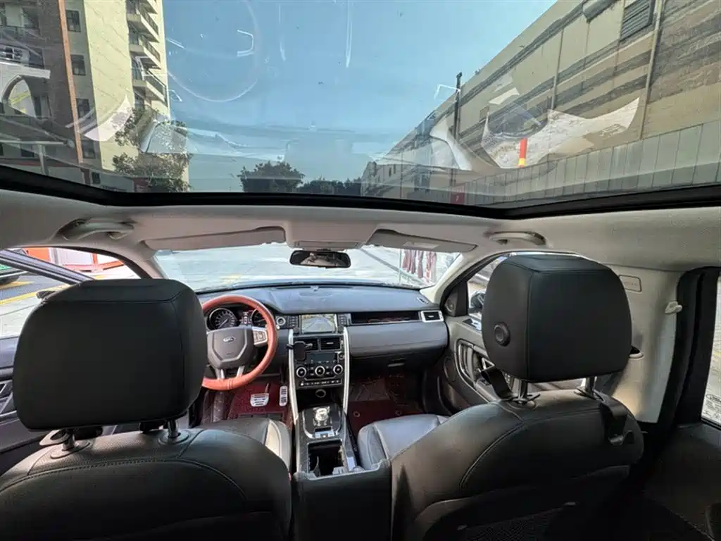Land Rover Discovery Sport 2016 — фото 16