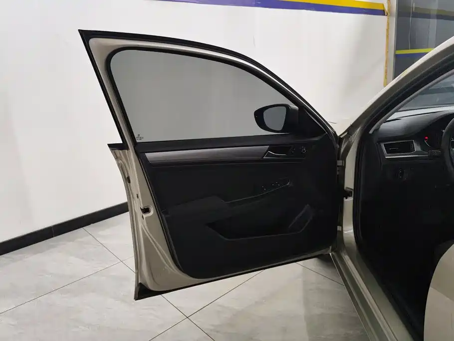 Volkswagen Bora 2022