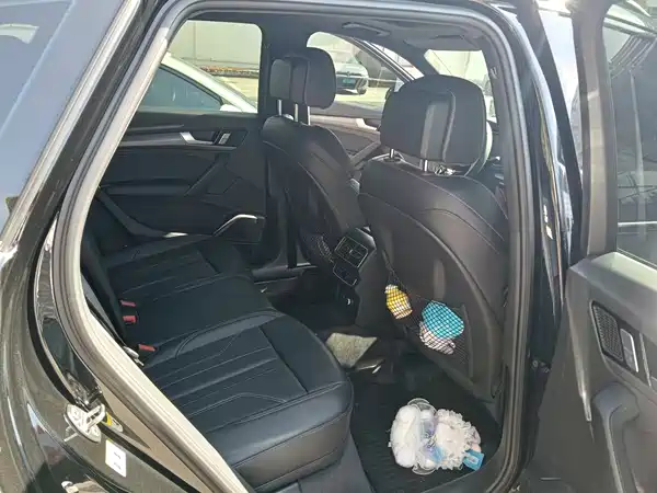 Audi Q5L 2025