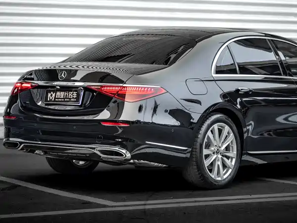 Mercedes-Benz S-Class 2023
