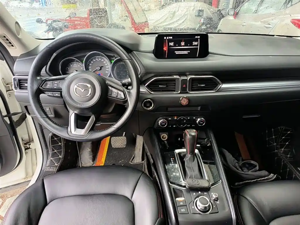 Mazda CX-5 2017 — фото 10