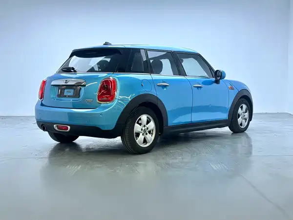 MINI 2015