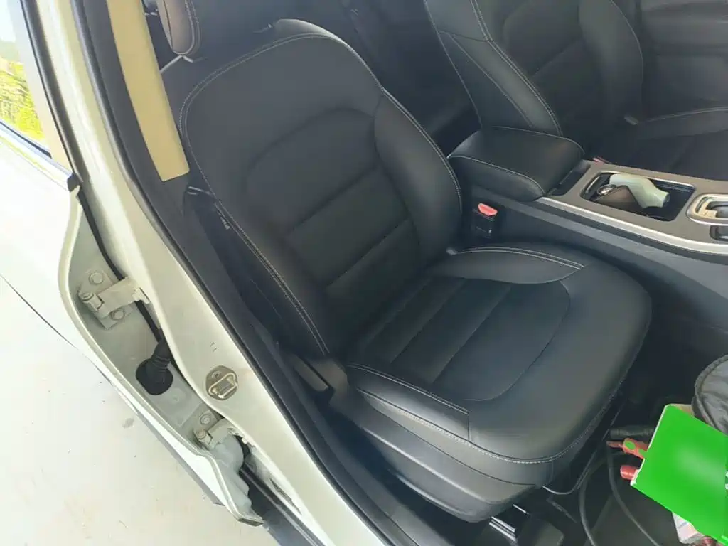 Geely Emgrand GS 2019 — фото 25