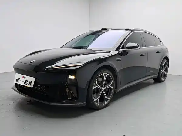 NIO ET5T 2025