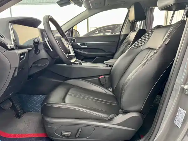 Hyundai Sonata 2022