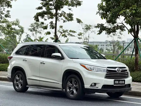 Toyota Highlander 2015
