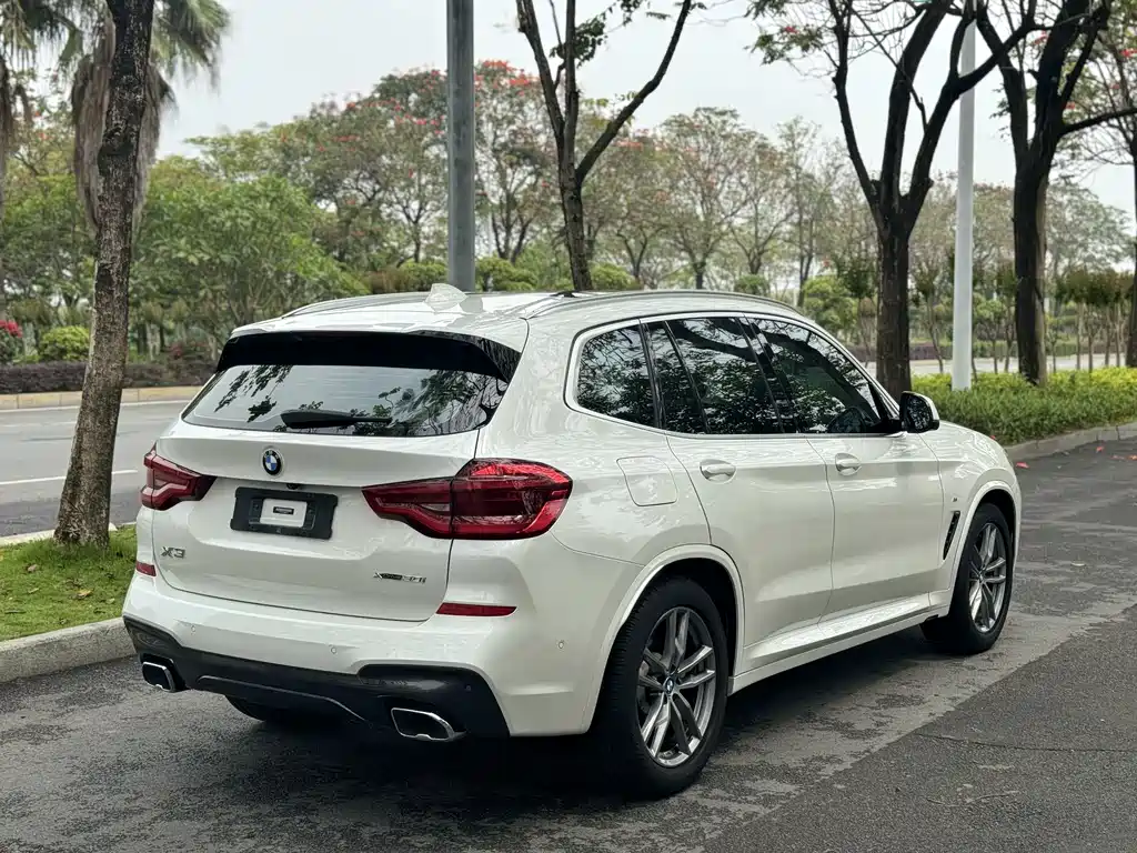 BMW X3 2021 — фото 9
