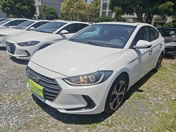 Hyundai Celesta 2018