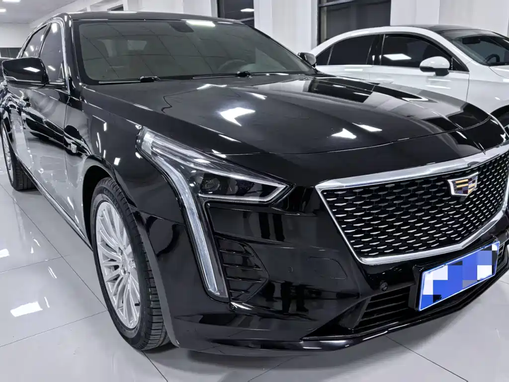 Cadillac CT6 2021 — фото 1