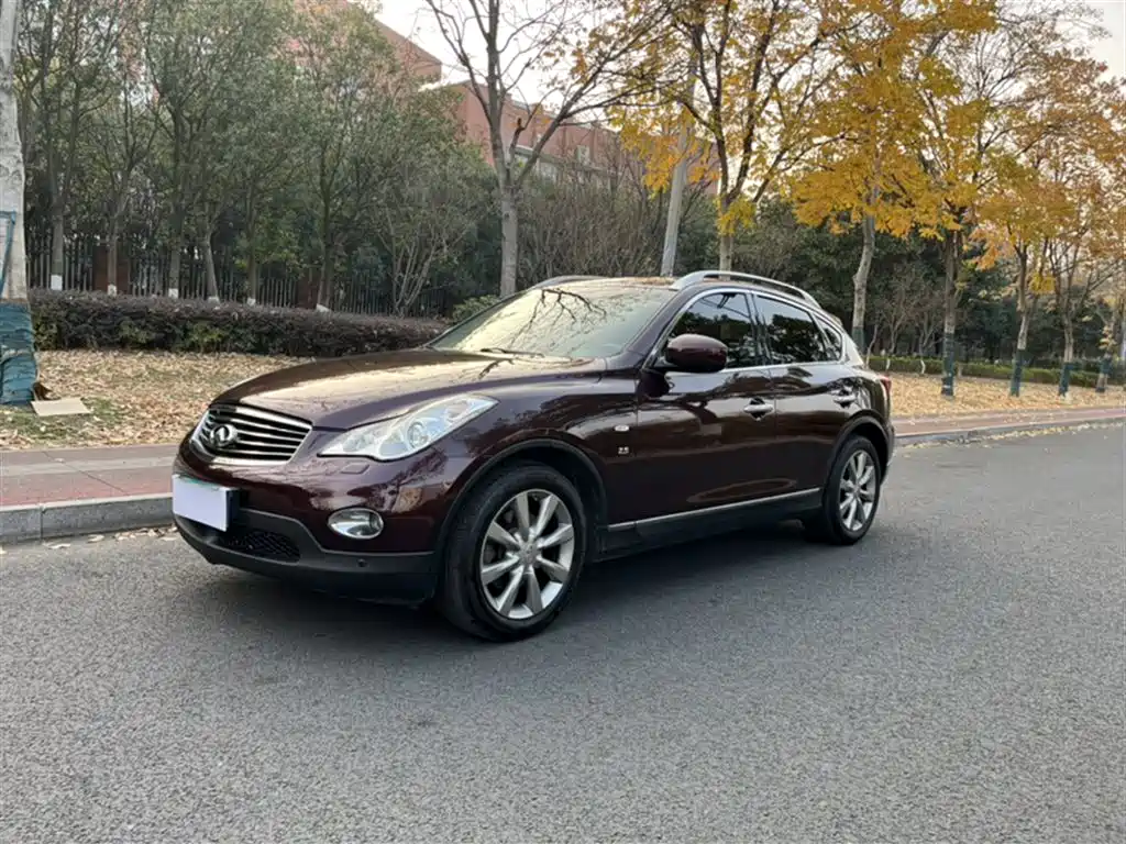 Infiniti QX50 2016 — фото 2