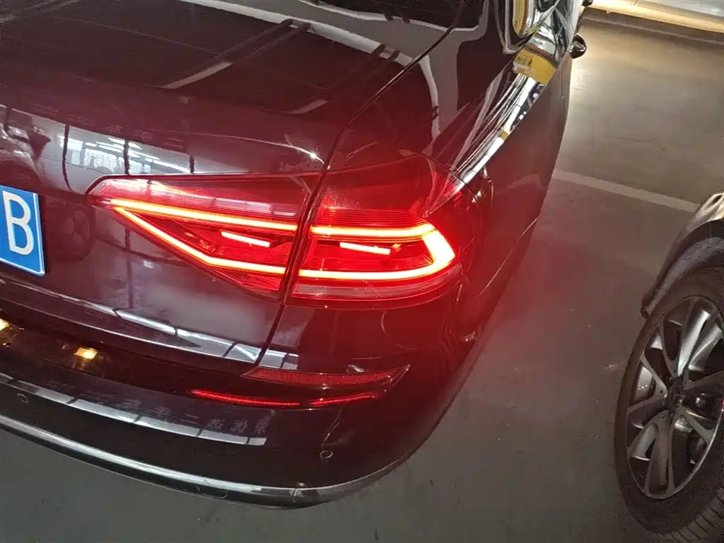 Volkswagen Passat 2018 — фото 8