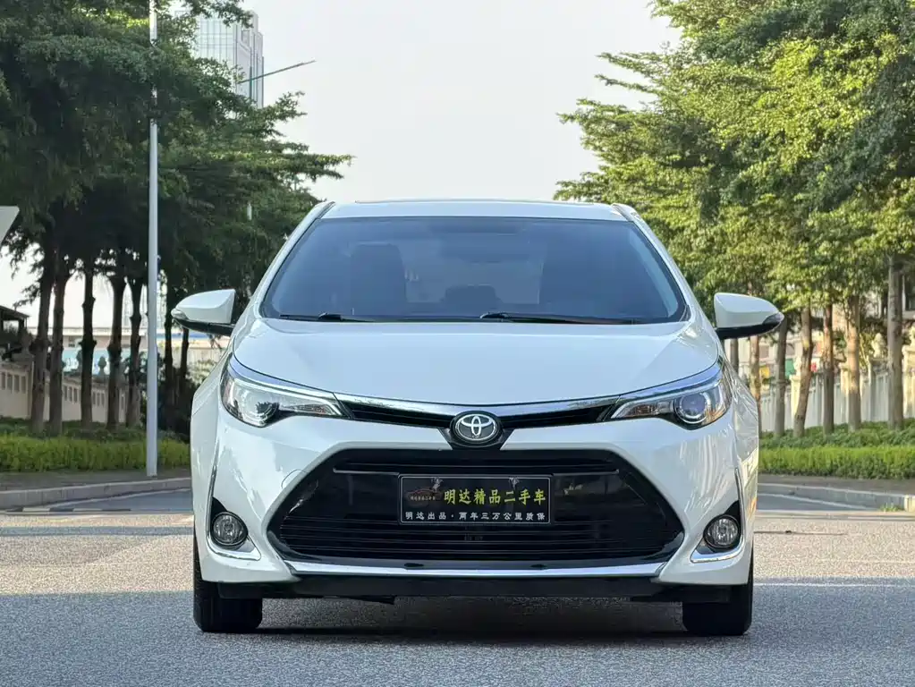 Toyota Levin 2018 — фото 2