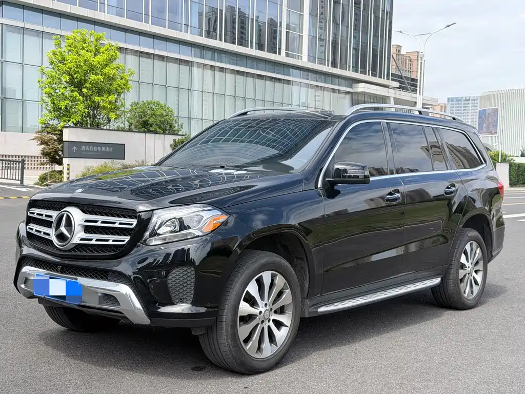 Mercedes-Benz GLS 2017 — фото 1