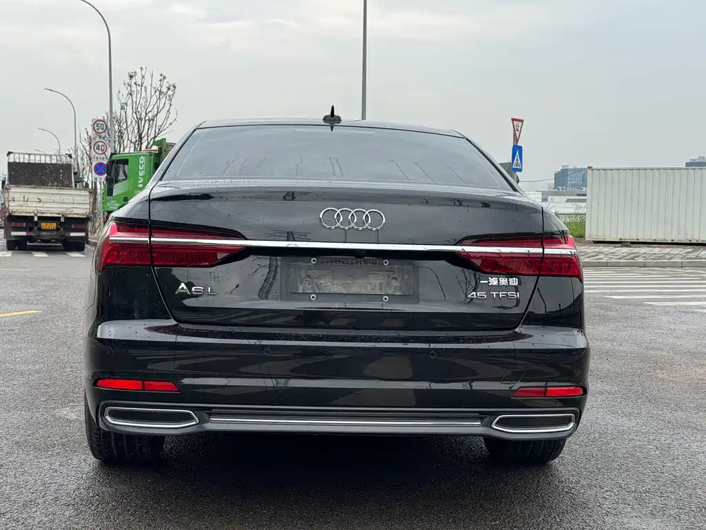 Audi A6L 2022 — фото 11