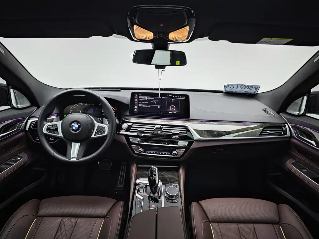 BMW 6 Series GT 2022 — фото 20