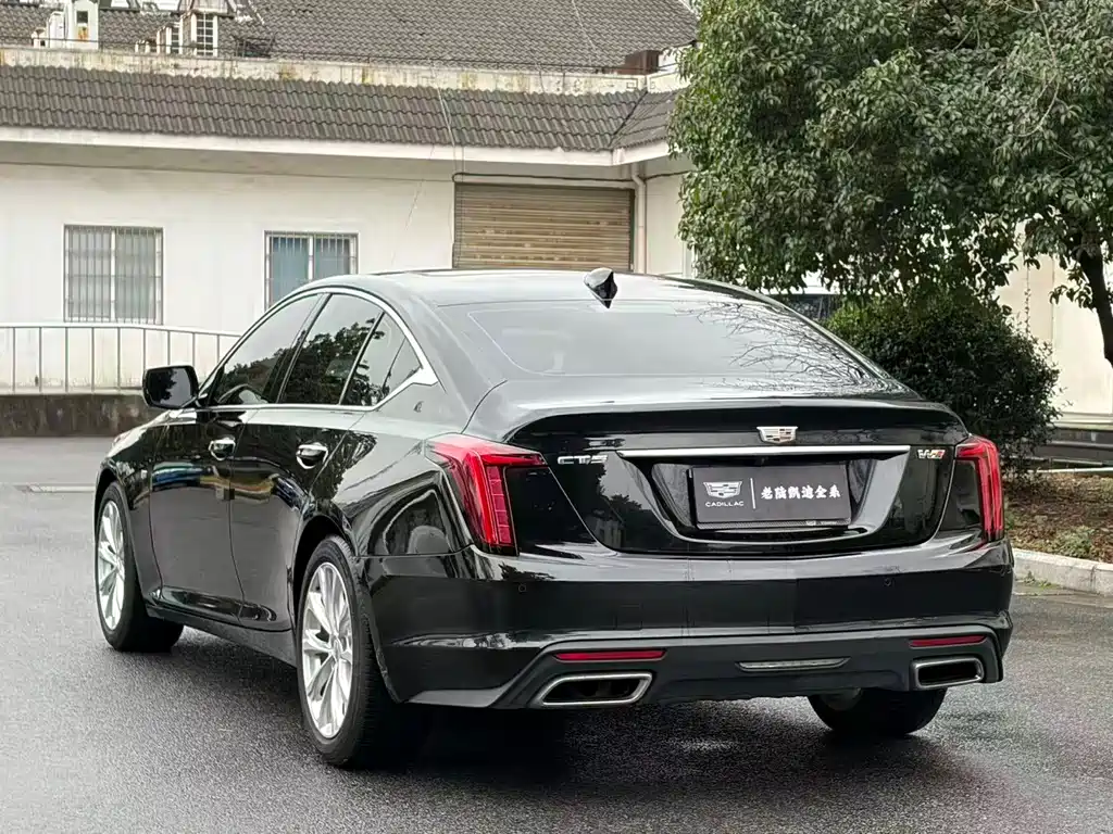 Cadillac CT5 2023 — фото 7