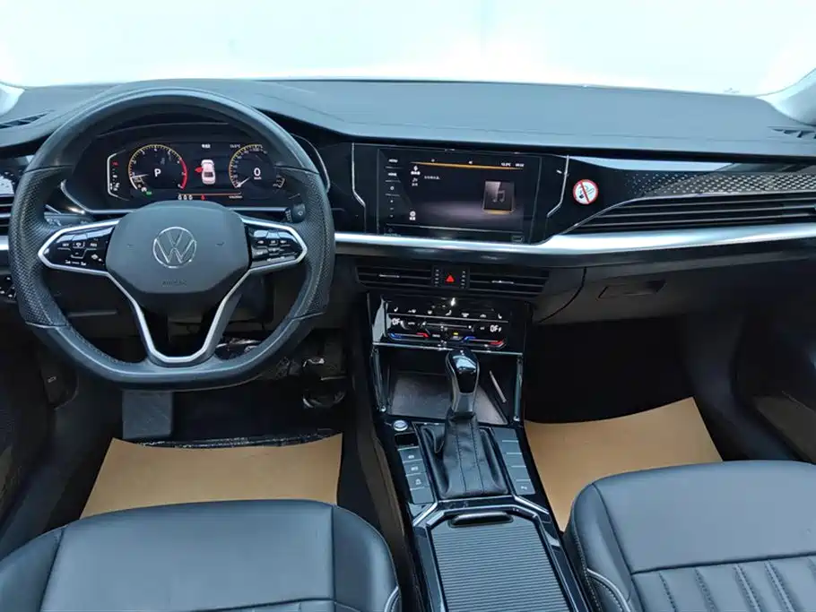Volkswagen Passat 2023 — фото 12