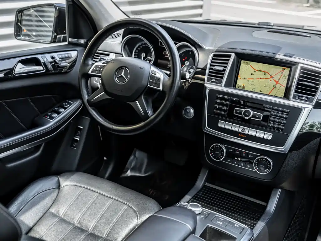 Mercedes-Benz GL-Class 2014 — фото 10