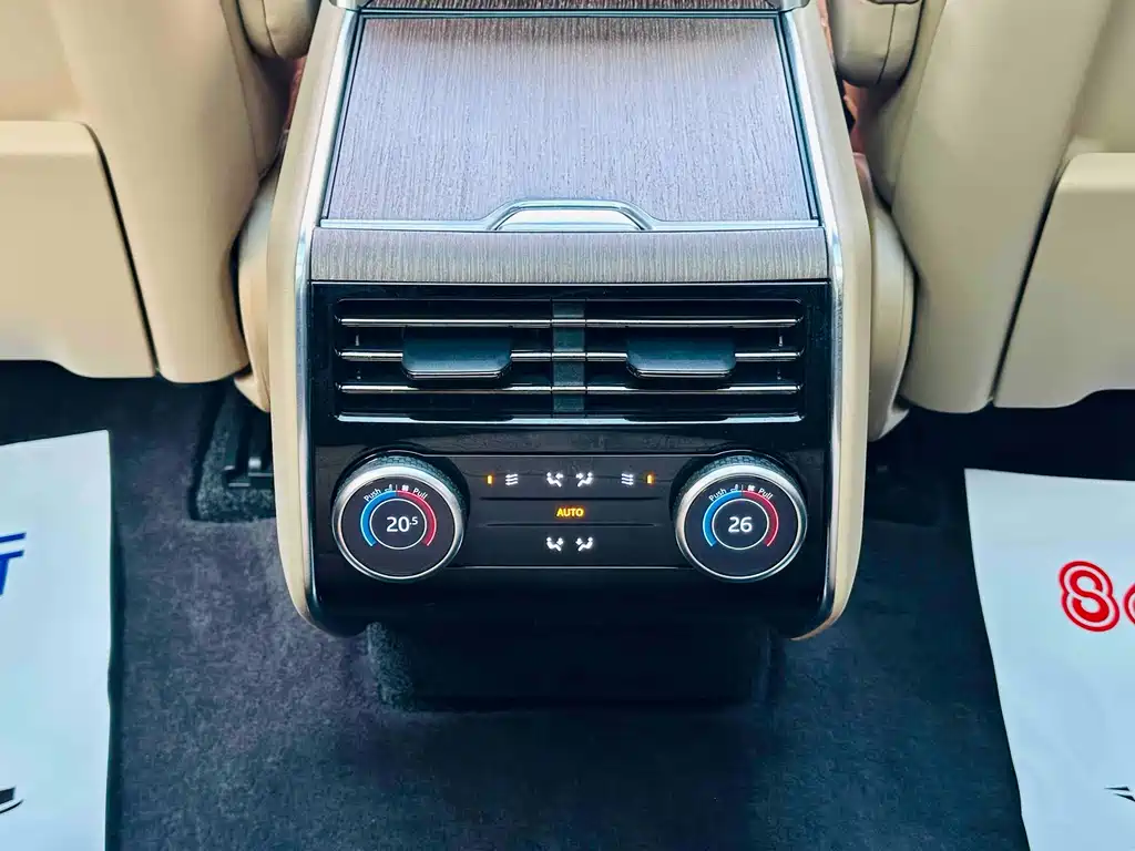 Land Rover Range Rover 2025 — фото 15