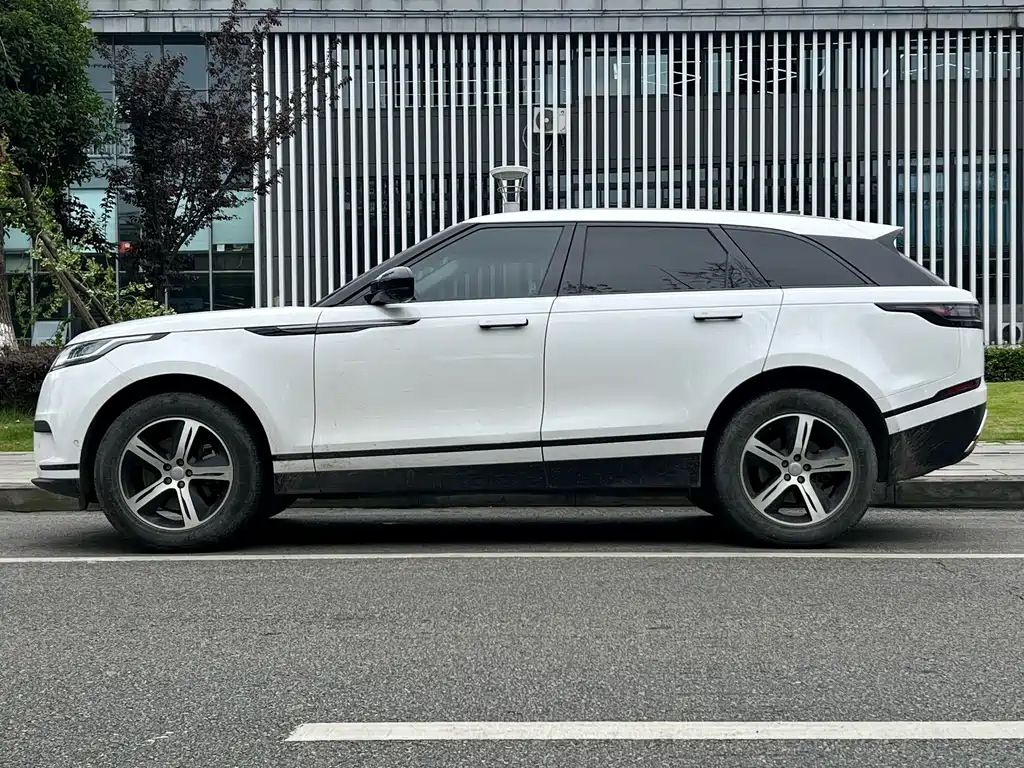 Land Rover Velar 2024
