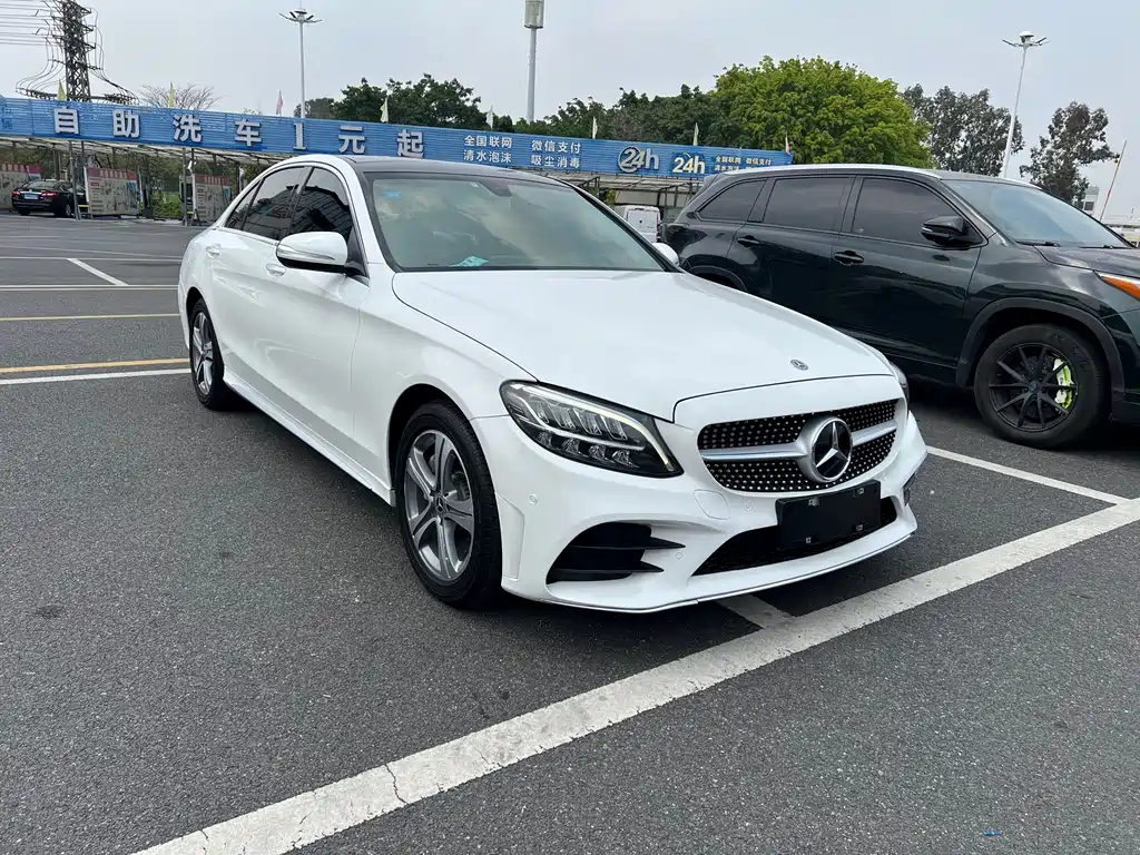 Mercedes-Benz C-Class 2019 — фото 3