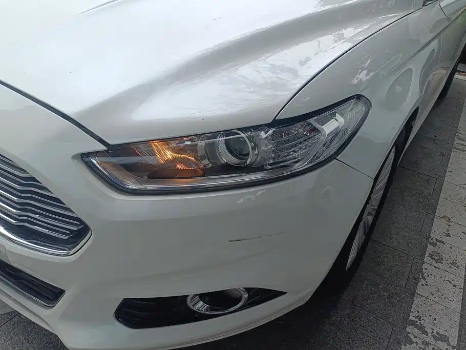 Ford Mondeo 2015 — фото 5