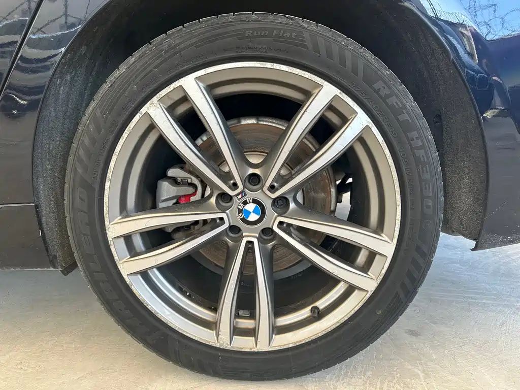 BMW 6 Series GT 2018 — фото 6