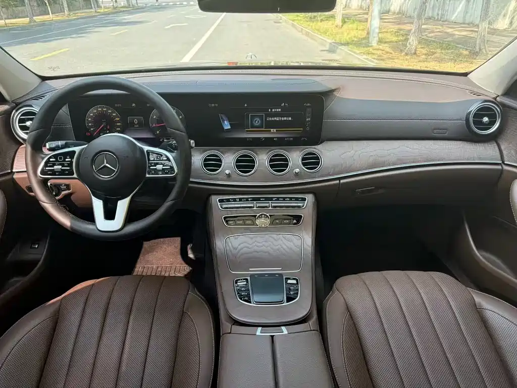 Mercedes-Benz E-Class 2020