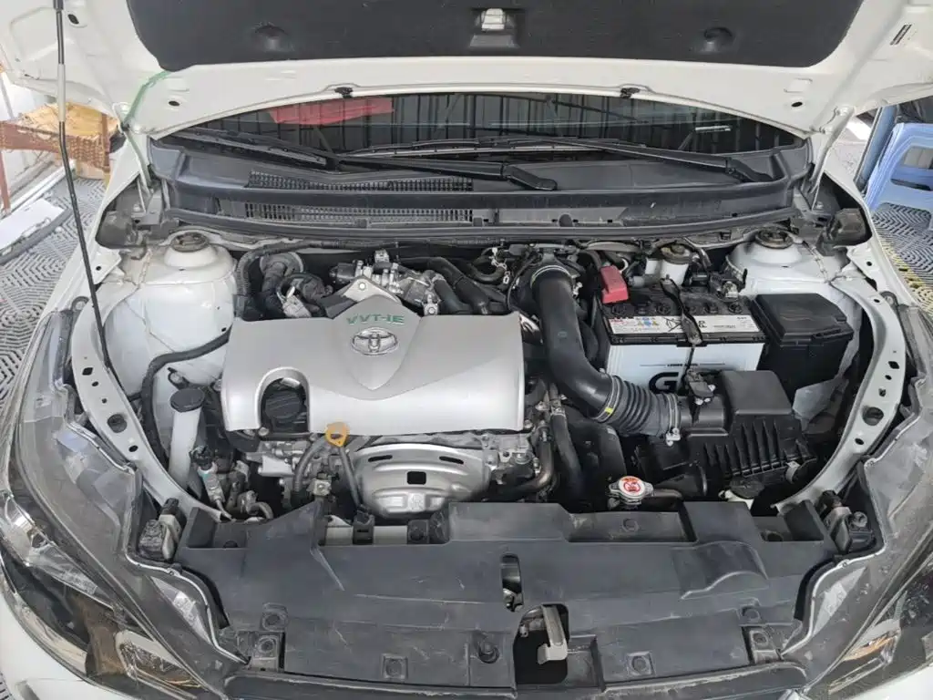 Toyota Yaris L 2020 — фото 20