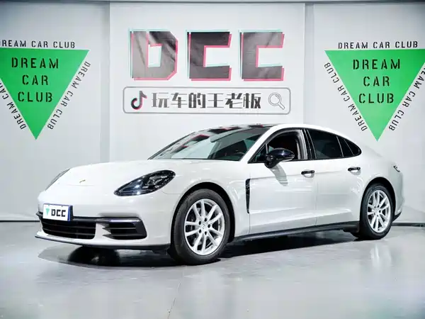 Porsche Panamera 2019