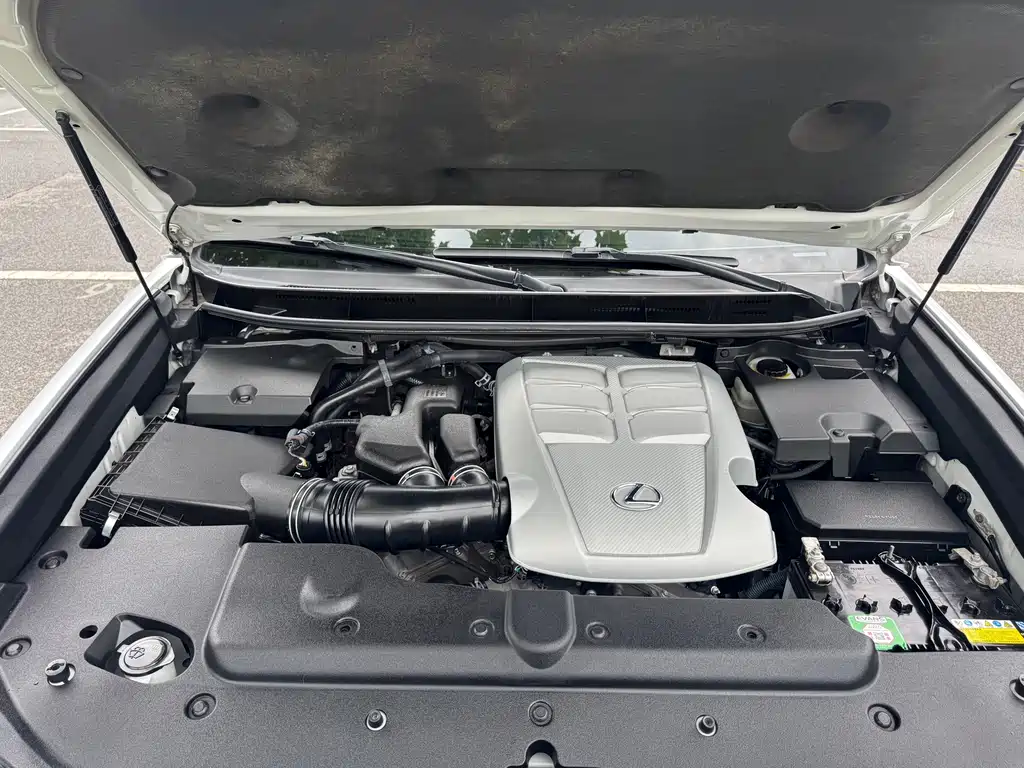 Lexus GX 2016 — фото 19
