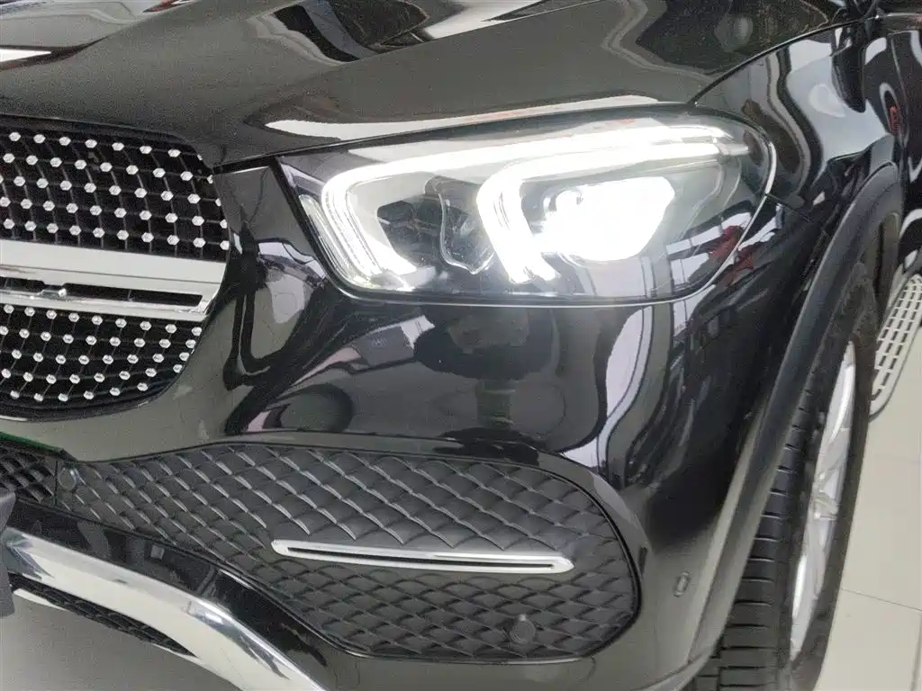 Mercedes-Benz GLE 2021 — фото 24