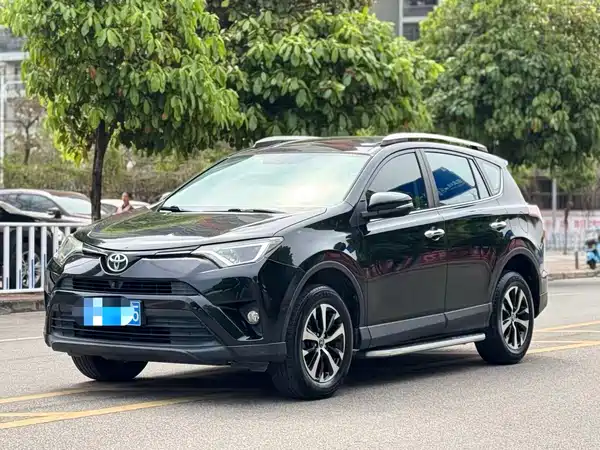Toyota RAV4 2016