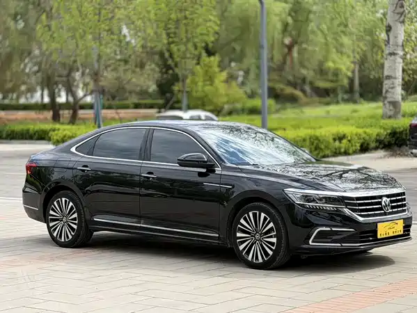 Volkswagen Passat 2021