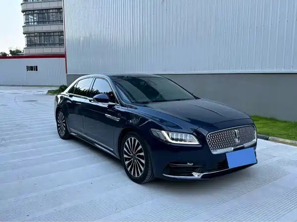 Lincoln Continental 2017