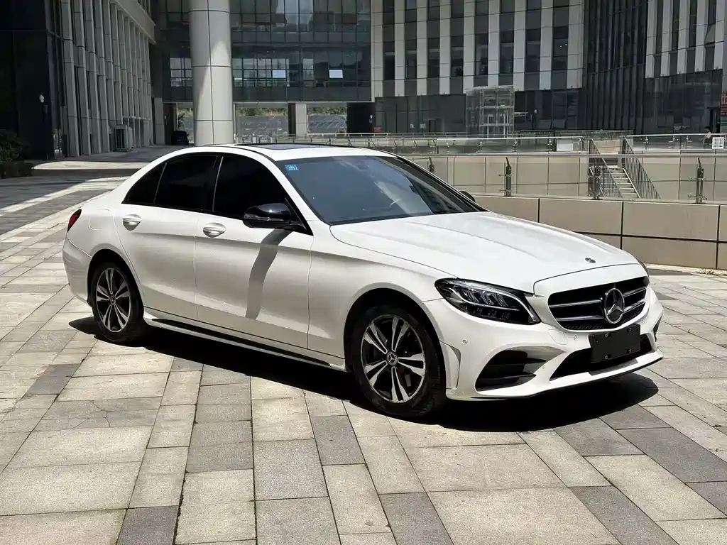 Mercedes-Benz C-Class 2020 — фото 4