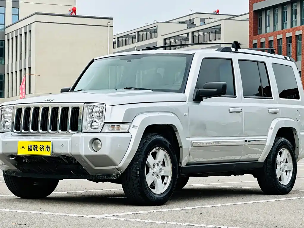 Jeep Commander Classic 2007 — фото 1