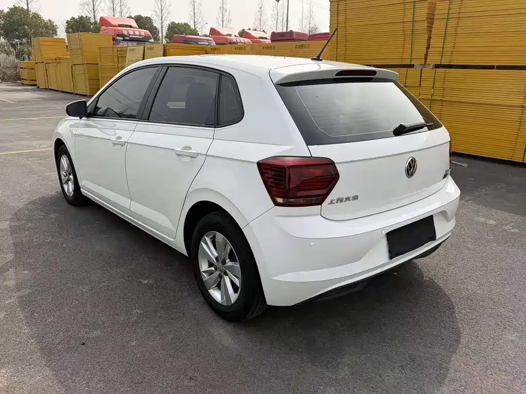 Volkswagen Polo 2019 — фото 10