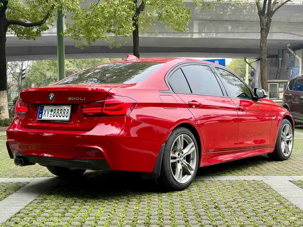 BMW 3 Series 2019 — фото 5