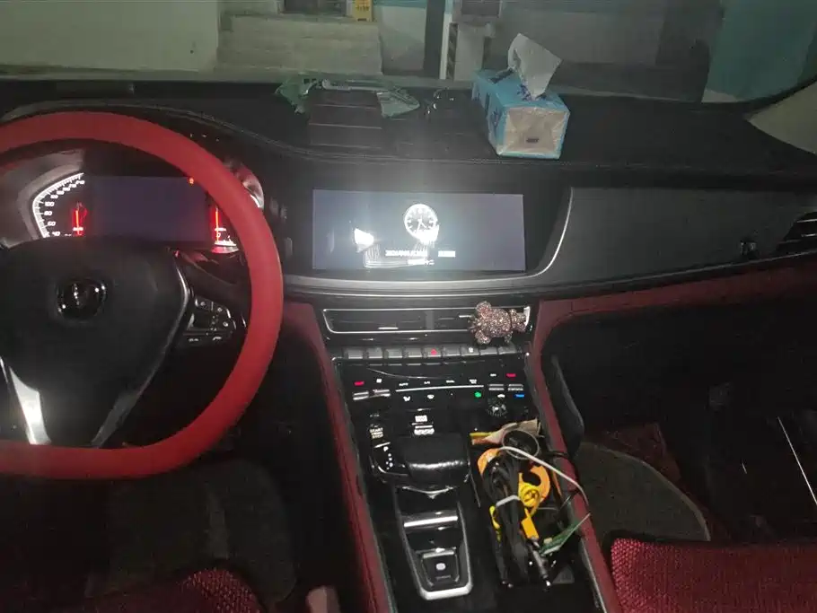 Changan CS85 COUPE 2019 — фото 13