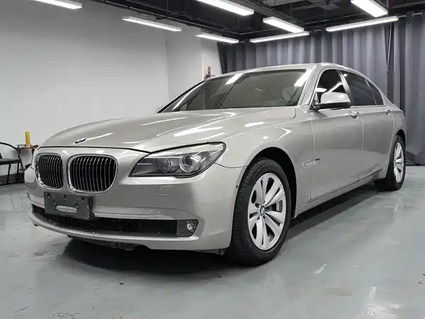BMW 7 Series 2009