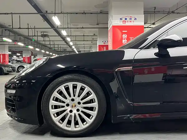 Porsche Panamera 2014