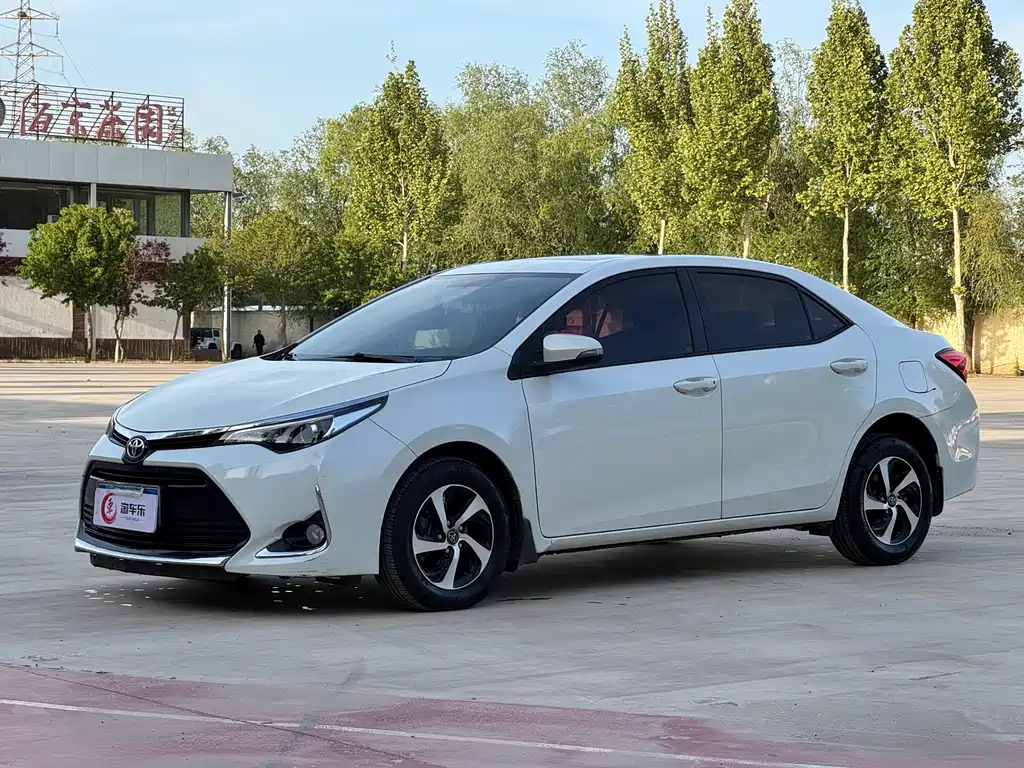 Toyota Levin 2018 — фото 1